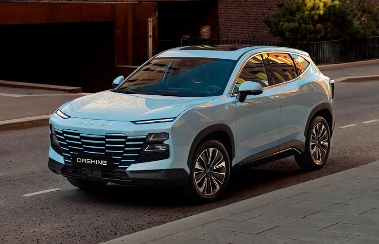 Полноприводный кроссовер Jetour Dashing появился у дилеров, он оснащен 8-ступенчатым &laquo;автоматом&raquo;